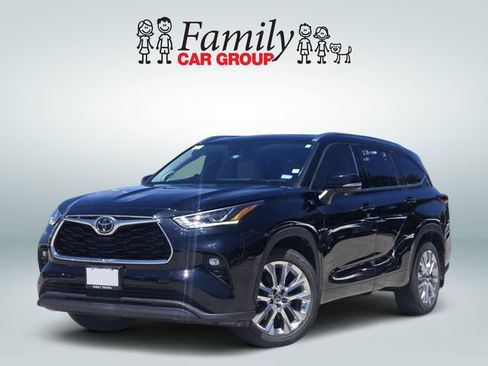 Used 2023 Toyota Highlander Limited FWD image 1