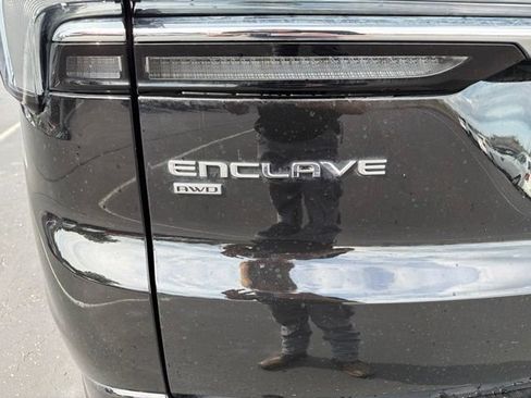 Used 2026 Buick Enclave Avenir AWD/4WD image 11