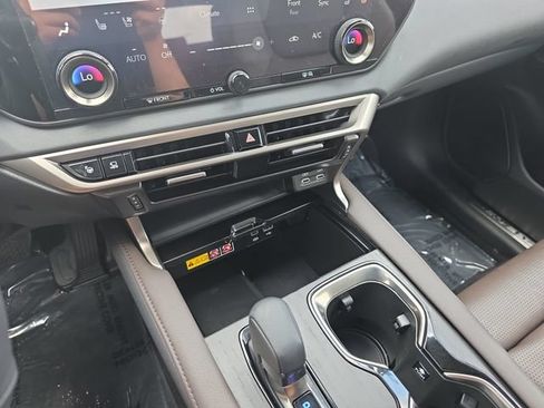 Certified 2023 Lexus RX 350 w/ Accessory Package (Z1) AWD/4WD image 23