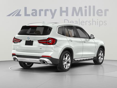 Used 2022 BMW X3 sDrive30i w/ Convenience Package RWD image 4
