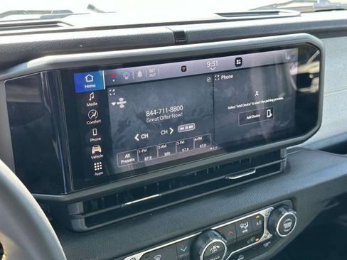 Certified 2024 Jeep Wrangler Willys image 24