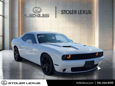 Used 2016 Dodge Challenger R/T Scat Pack w/ Leather Interior Group RWD image 1