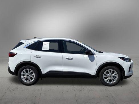 Used 2024 Ford Escape Active image 5