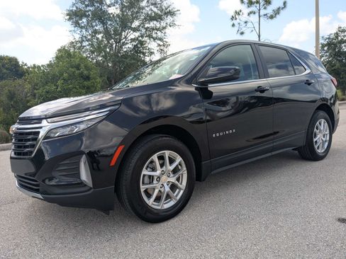 Used 2024 Chevrolet Equinox LT FWD image 9
