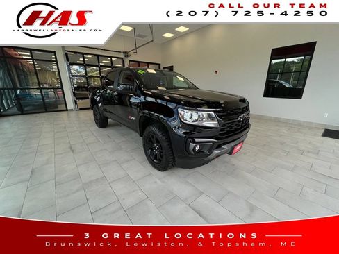 Used 2021 Chevrolet Colorado Z71 w/ Z71 Midnight Edition AWD/4WD image 8