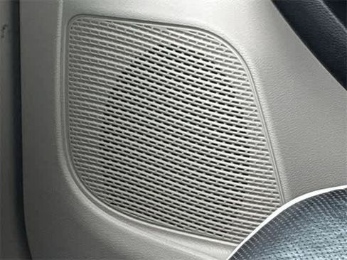 Used 2023 Chrysler Pacifica Limited image 33