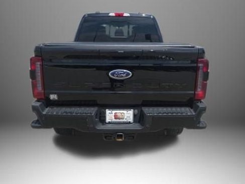 Used 2023 Ford F250 Lariat w/ Lariat Ultimate Package AWD/4WD image 5