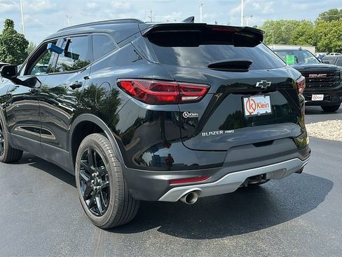 Used 2023 Chevrolet Blazer LT AWD/4WD image 6