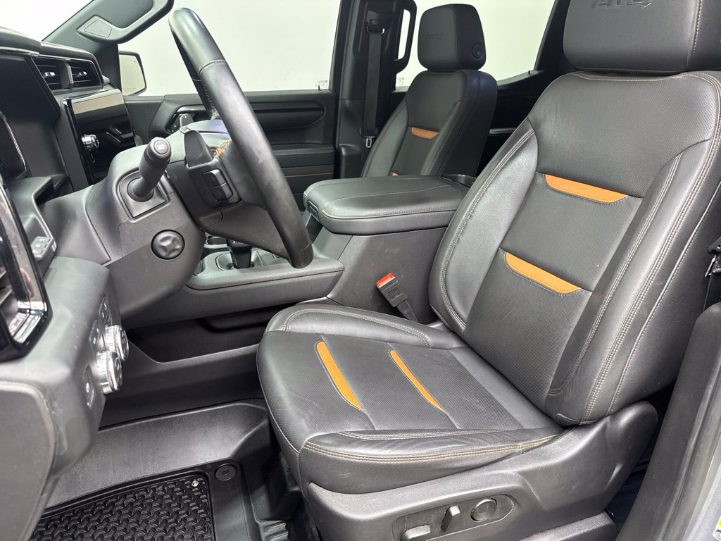 Used 2025 GMC Sierra 1500 AT4 w/ AT4 Premium Package AWD/4WD image 20