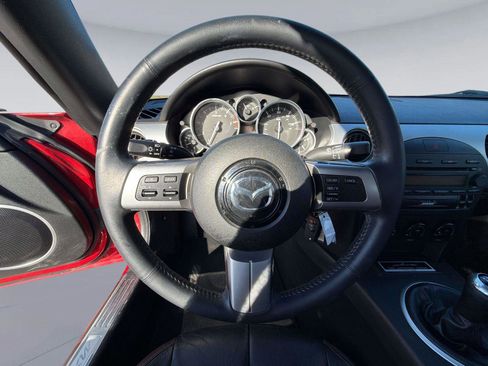 Used 2006 MAZDA MX-5 Miata 3rd Generation Limited image 17