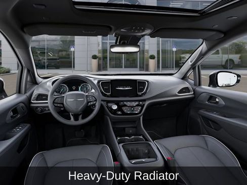 New 2026 Chrysler Pacifica Limited w/ Trailer Tow Group image 16