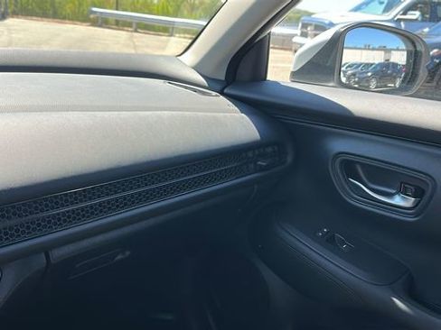 Used 2026 Honda HR-V LX image 20