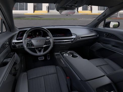 New 2026 Cadillac Lyriq V AWD/4WD image 15