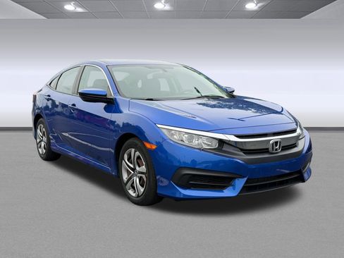 Used 2018 Honda Civic LX image 5