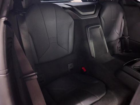 Used 2019 BMW i8 Coupe image 16