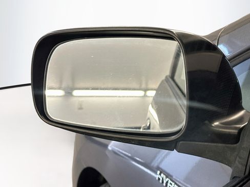 Used 2007 Toyota Prius w/ Pkg 2 FWD image 16