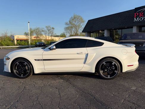 Used 2019 Ford Mustang GT Premium w/ Equipment Group 401A RWD image 4