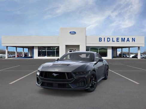 New 2026 Ford Mustang GT image 2