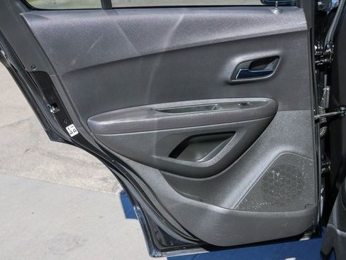 Used 2020 Chevrolet Trax LS w/ Tint and Cruise Package image 11