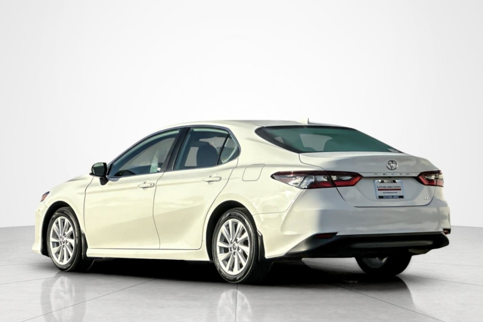 Certified 2024 Toyota Camry LE FWD image 3