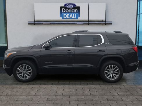 Used 2017 GMC Acadia SLE FWD image 6