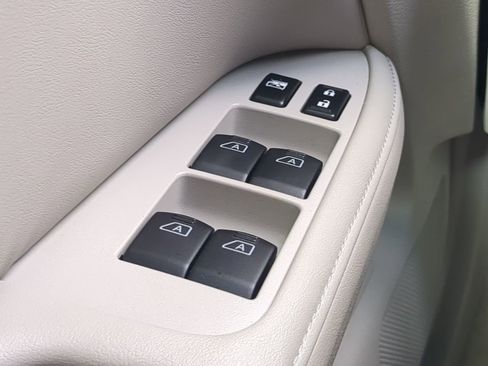 Used 2009 INFINITI M35 w/ Technology Pkg image 24