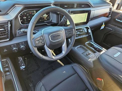 New 2026 GMC Sierra 2500 Denali w/ Denali Reserve Package AWD/4WD image 3