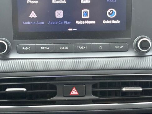 Used 2022 Hyundai Kona SEL w/ Convenience Package image 15