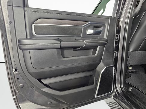 New 2026 RAM 2500 Laramie w/ Night Edition AWD/4WD image 33