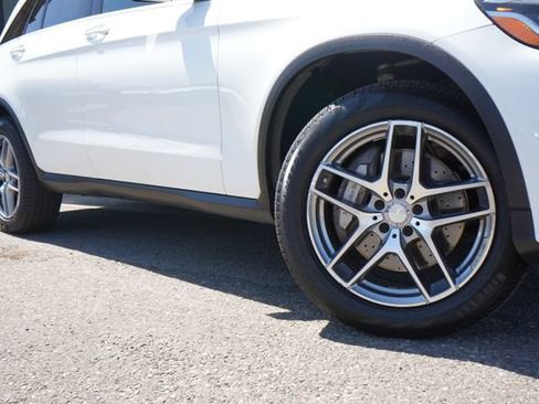 Used 2017 Mercedes-Benz GLC 300 image 8
