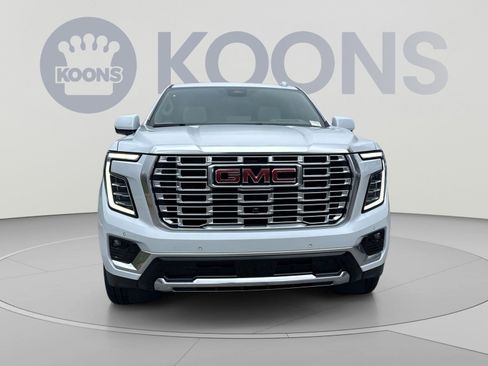 New 2026 GMC Yukon XL Denali w/ Denali Reserve Package AWD/4WD image 8