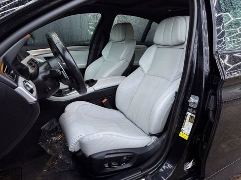 Used 2014 BMW M5 image 17