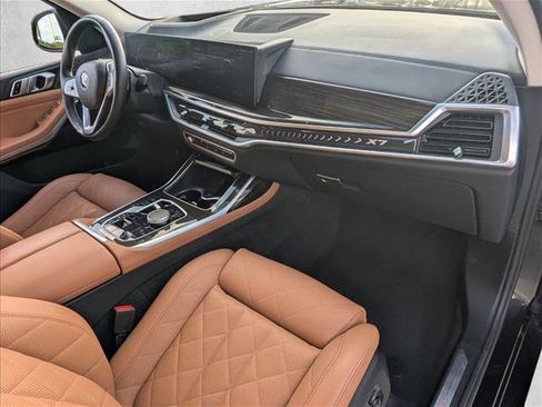 Certified 2023 BMW X7 xDrive40i w/ Climate Comfort Package image 24