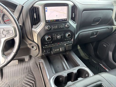 Used 2020 Chevrolet Silverado 2500 LTZ w/ LTZ Plus Package image 27