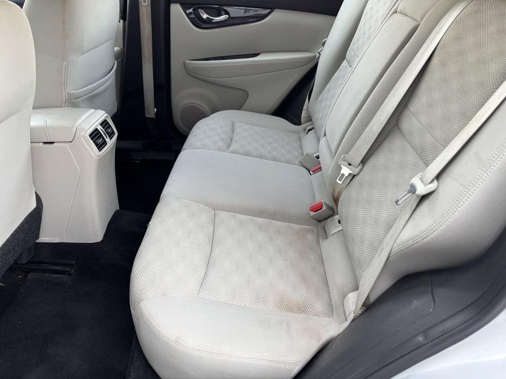 Used 2019 Nissan Rogue Sport SV AWD/4WD image 22