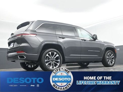 New 2025 Jeep Grand Cherokee Overland w/ Adv Protech Group III AWD/4WD image 24