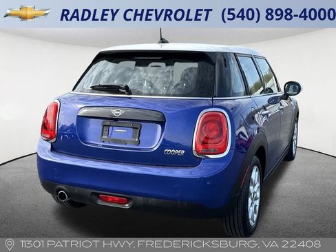 Used 2019 MINI Cooper 4-Door Hardtop FWD image 18