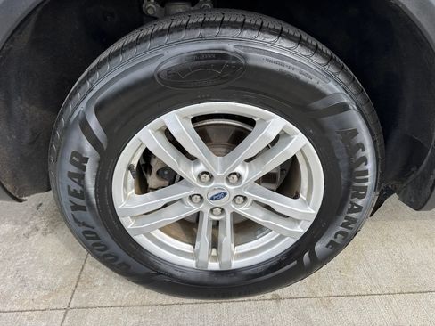 Certified 2023 Ford Explorer XLT AWD/4WD image 20