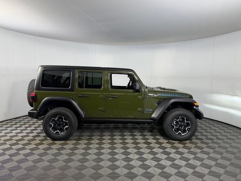 Used 2023 Jeep Wrangler Unlimited Rubicon 4xe w/ Cold Weather Group AWD/4WD image 5