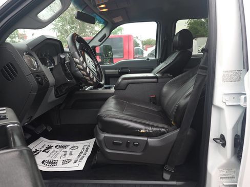 Used 2016 Ford F350 XLT w/ XLT Value Package image 3