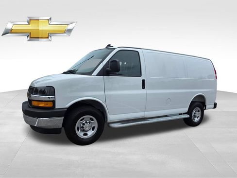 Certified 2025 Chevrolet Express 2500 w/ Driver Convenience Package RWD image 2