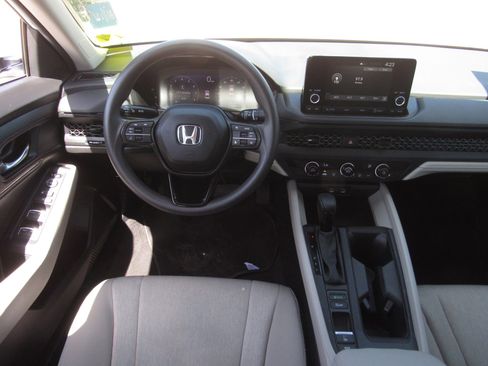 Certified 2024 Honda Accord LX image 15