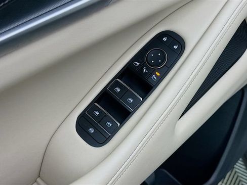 Used 2023 INFINITI QX60 Luxe AWD/4WD image 18