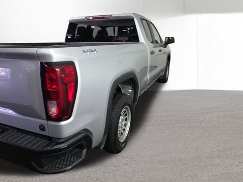 Used 2019 GMC Sierra 1500 4x4 Double Cab w/ Convenience Package image 9
