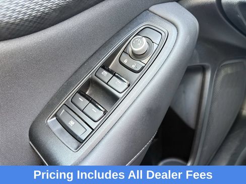 Used 2025 Subaru Outback Premium AWD/4WD image 19