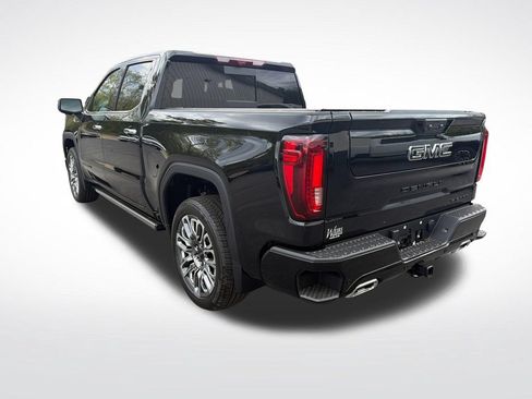 New 2026 GMC Sierra 1500 Denali Ultimate w/ LPO, Black Badging Package AWD/4WD image 3