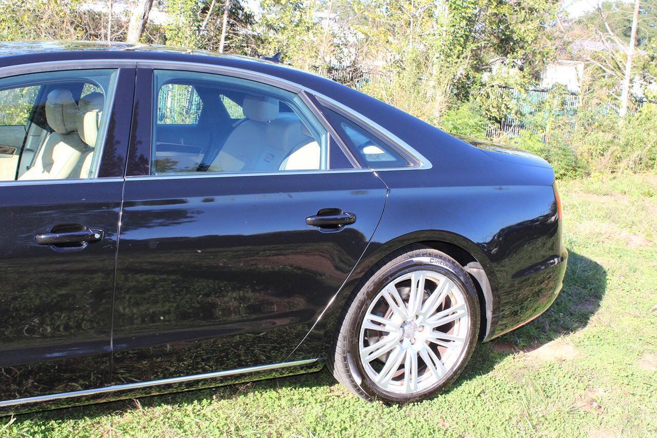 Used 2011 Audi A8 4.2 AWD/4WD image 10