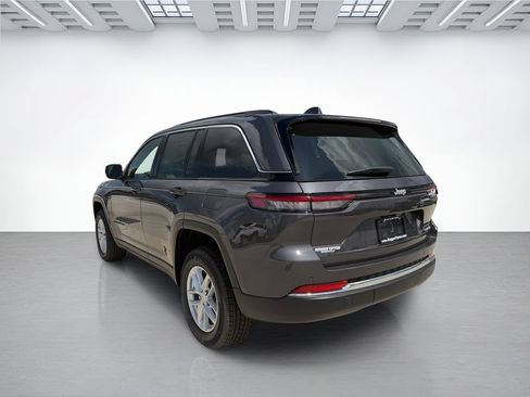 New 2026 Jeep Grand Cherokee L Summit w/ Obsidian Package AWD/4WD image 5