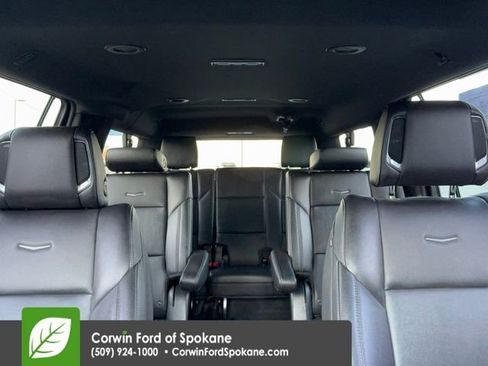 Used 2022 Cadillac Escalade ESV Luxury image 38