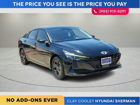 Certified 2023 Hyundai Elantra SEL FWD image 1